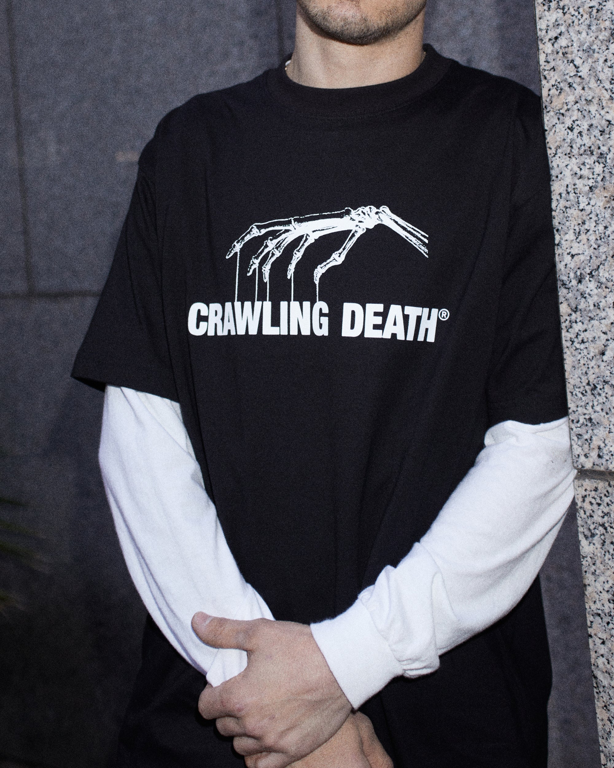 Strings T-Shirt | Black