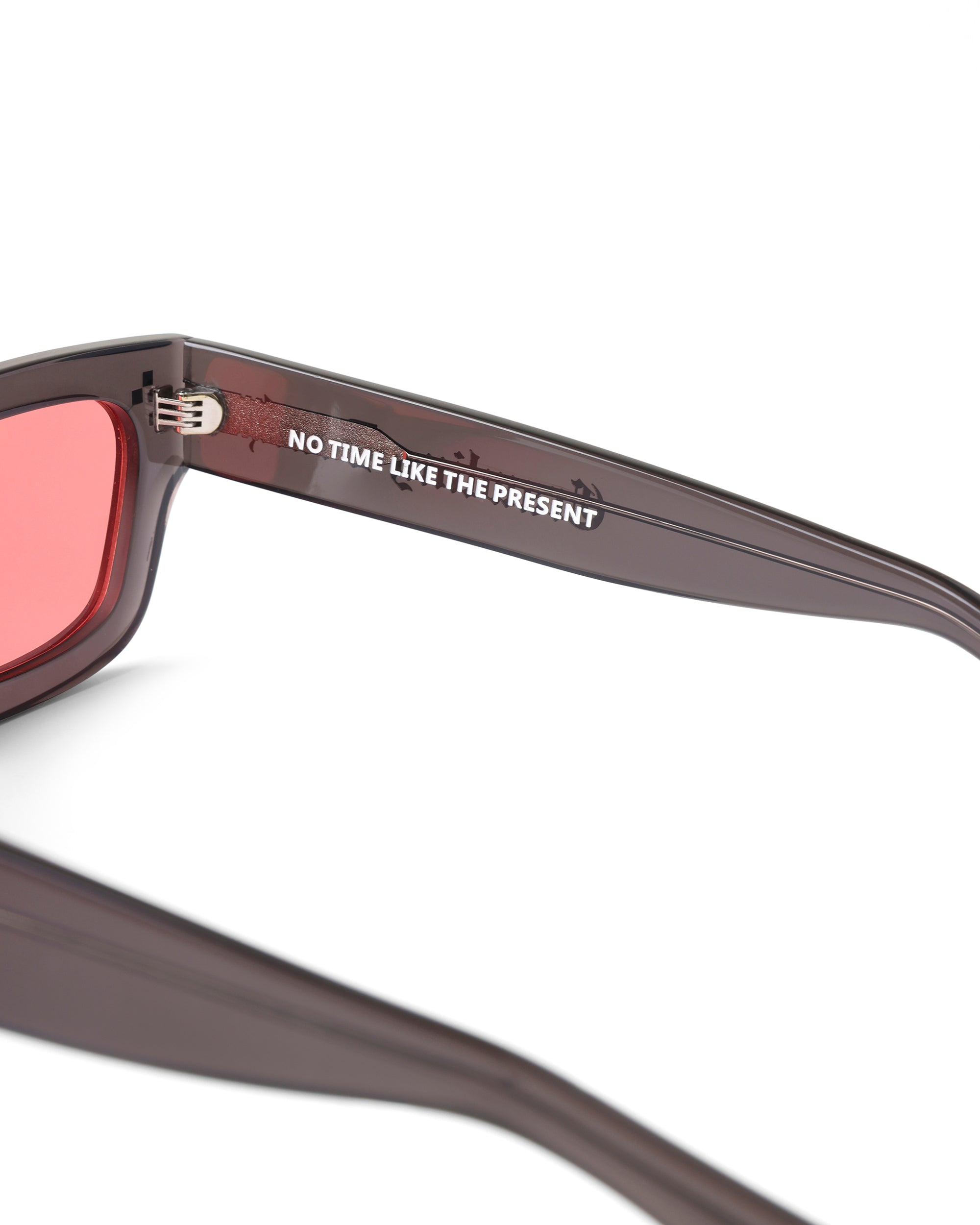 Radio Grey/Red