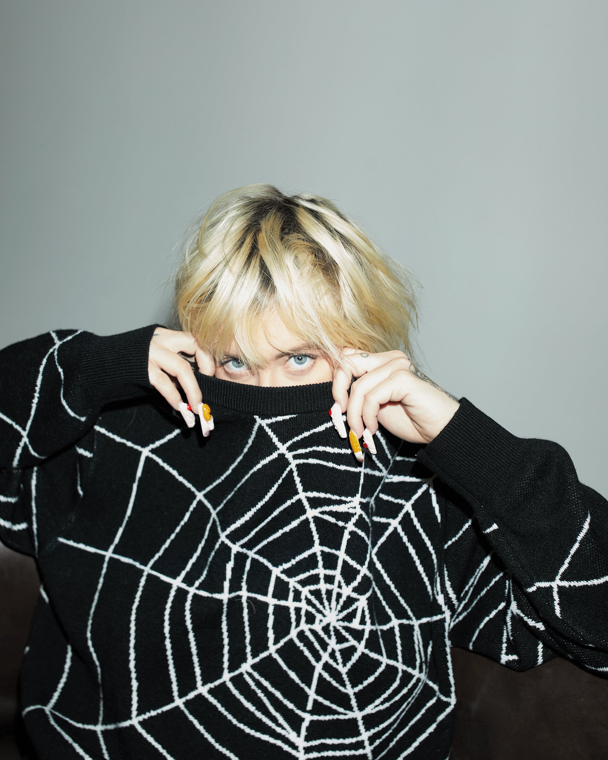 Web Knitted Sweater | Black