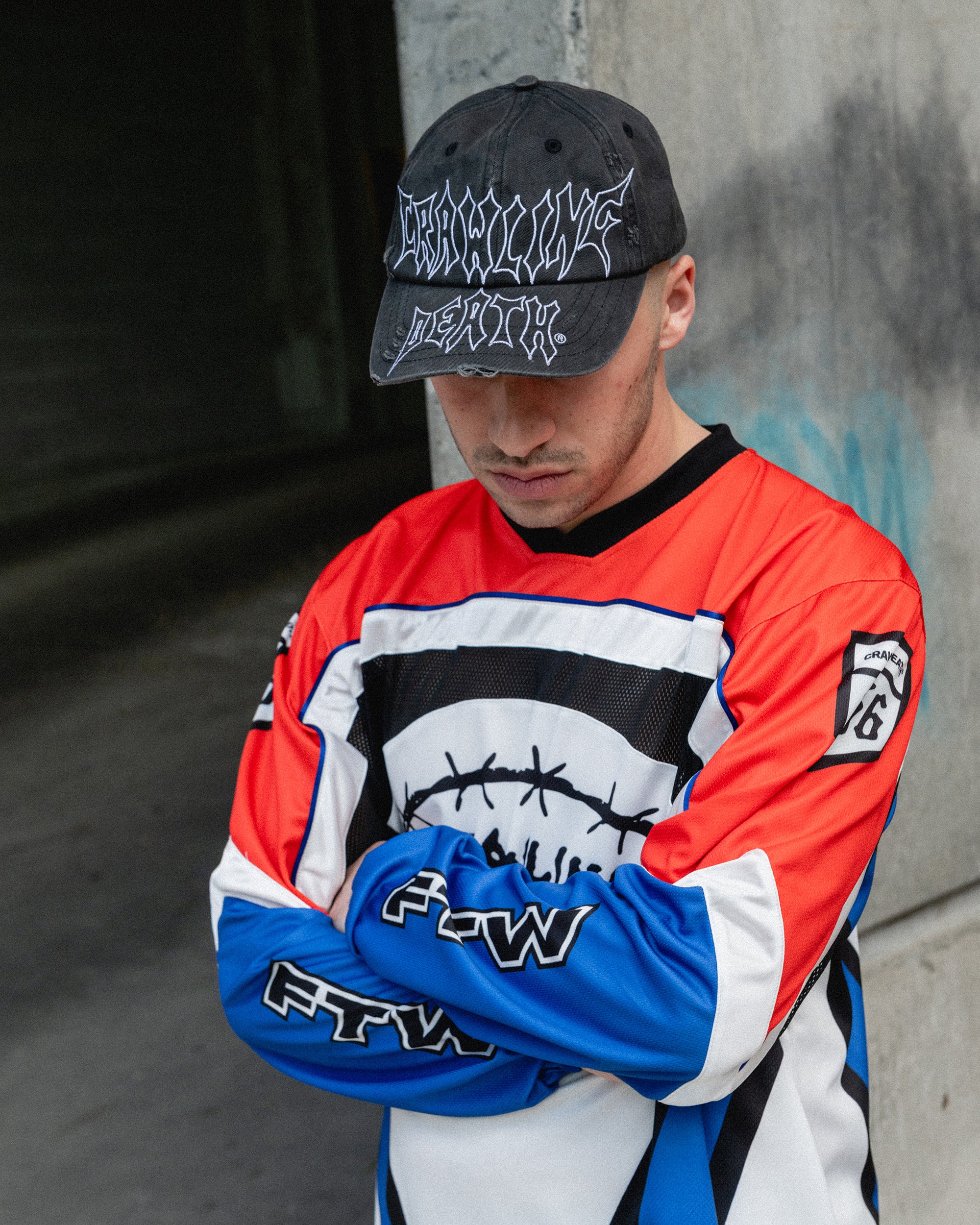 Metal Outline Cap | Distressed